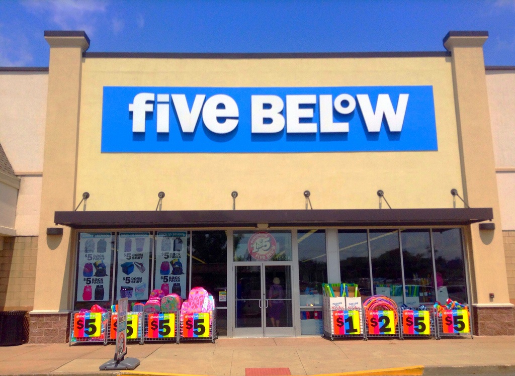 5 below careers